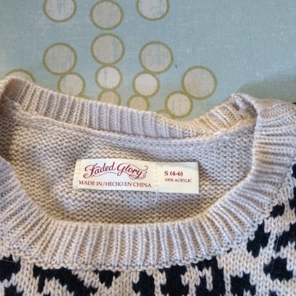 Sweater - Picture 2 of 2